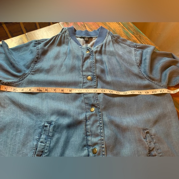 JEANS BOMBER (L) - Picture 4 of 7